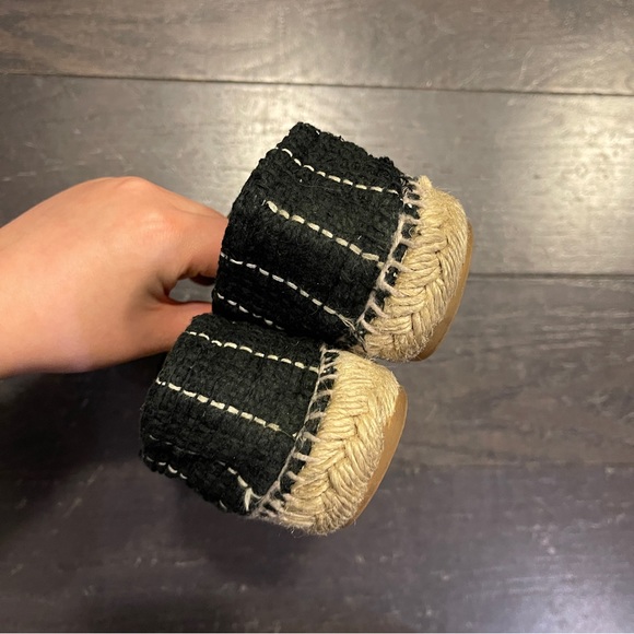 CHANEL Classic Tweed Patent Cap Toe CC Logo Espadrilles Flats Shoes 36 - Picture 5 of 9